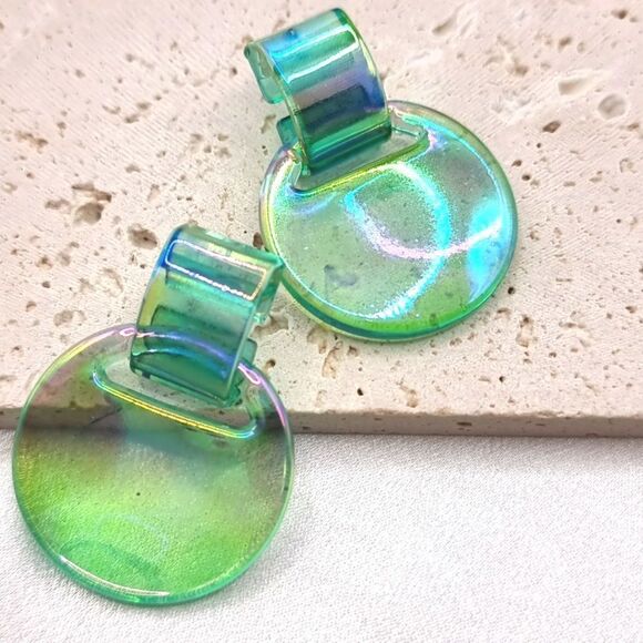 New FREE PEOPLE irradescent cute fun circle ombre earrings - Picture 1 of 8